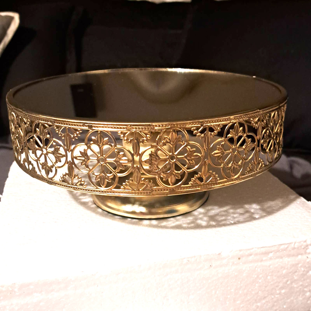 NIB- Elegant 9 inch Mirrored Intricate Gold Dessert Party Tray